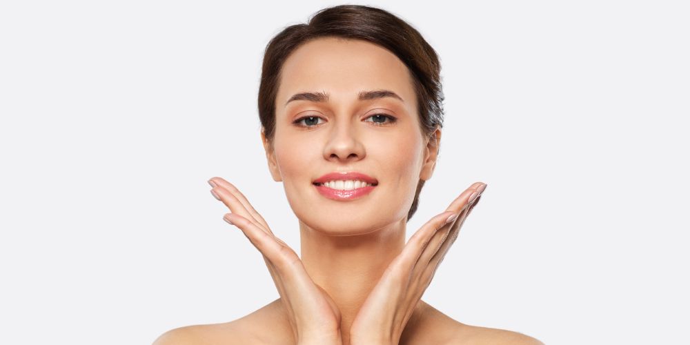 Comment ne plus avoir de double menton sans chirurgie - JOYO